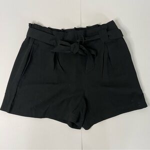 NWT black max studio shorts size Large